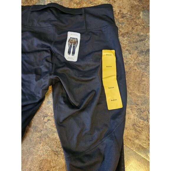 NWT Active Life Athletic capri Leggings Women's Size Medium Black new (A816) - Picture 6 of 10